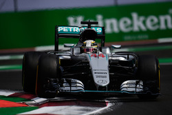 Lewis Hamilton, Mercedes AMG F1 W07 Hybrid