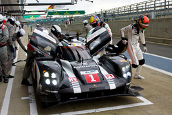 #1 Porsche Team, Porsche 919 Hybrid: Timo Bernhard, Mark Webber, Brendon Hartley