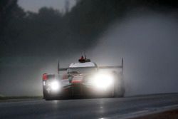 #7 Audi Sport Team Joest Audi R18: Marcel Fassler, Andre Lotterer, Benoit Tréluyer