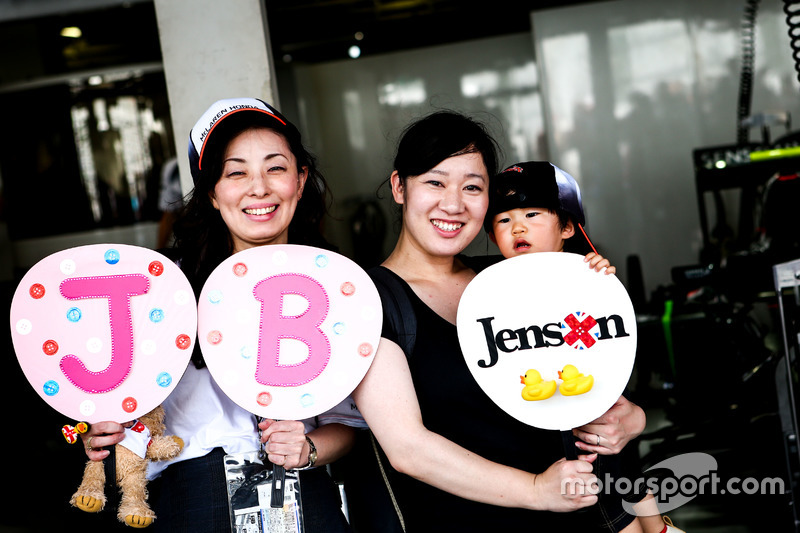 Jenson Button, McLaren fans