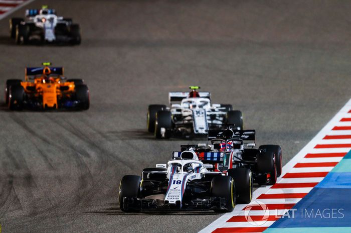 Lance Stroll, Williams FW41 Mercedes, Romain Grosjean, Haas F1 Team VF-18 Ferrari, Charles Leclerc, Sauber C37 Ferrari y Stoffel Vandoorne, McLaren MCL33 Renault