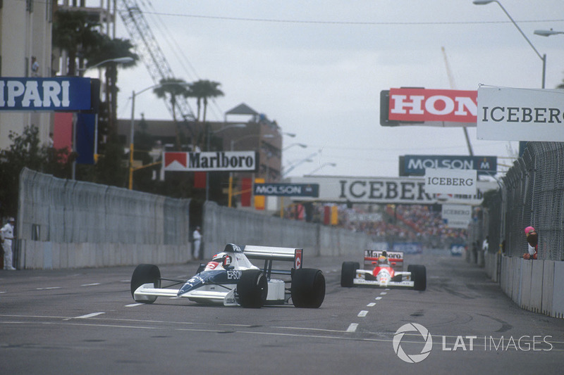 Жан Алезі, Tyrrell 018 Ford, Айртон Сенна, Mclaren MP4/5B