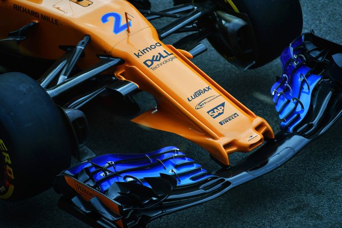 McLaren MCL33 nose and front wing detail