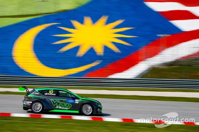 Douglas Khoo Kok Hui, Viper Niza Racing Cupra TCR