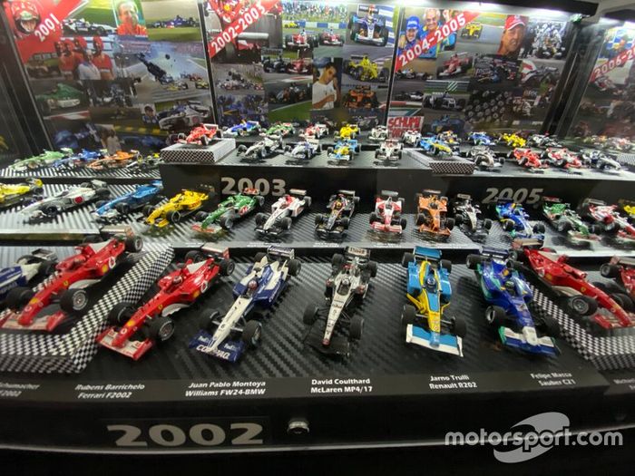 Colección de coches miniatura de F1