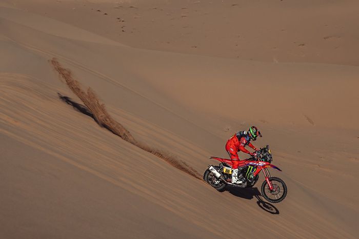 #88 Monster Energy Honda Team 2022: Joan Barreda Bort