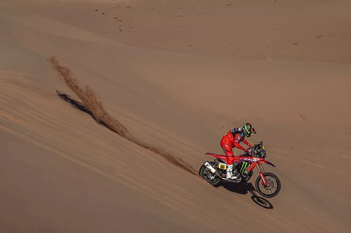 #88 Monster Energy Honda Team 2022: Joan Barreda Bort