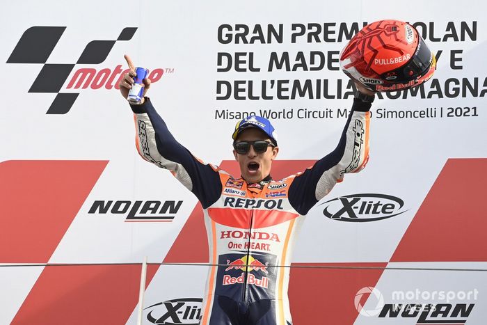 Podio: ganador Marc Márquez, Equipo Repsol Honda