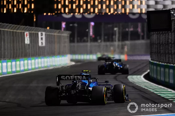 Nicholas Latifi, Williams FW43B