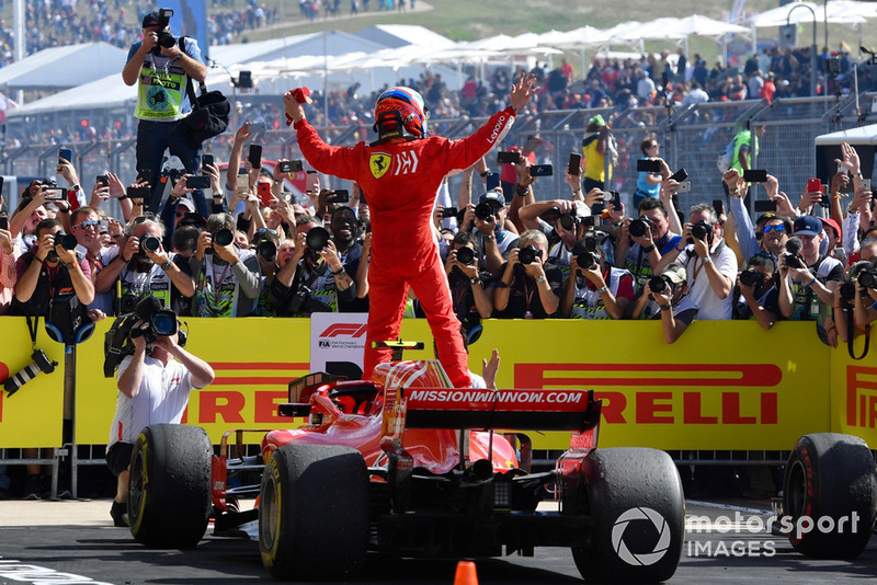 Ganador, Kimi Raikkonen, Ferrari SF71H celebra