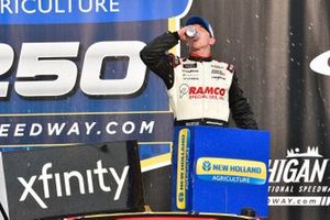 Race winner A.J. Allmendinger, Kaulig Racing, Chevrolet Camaro