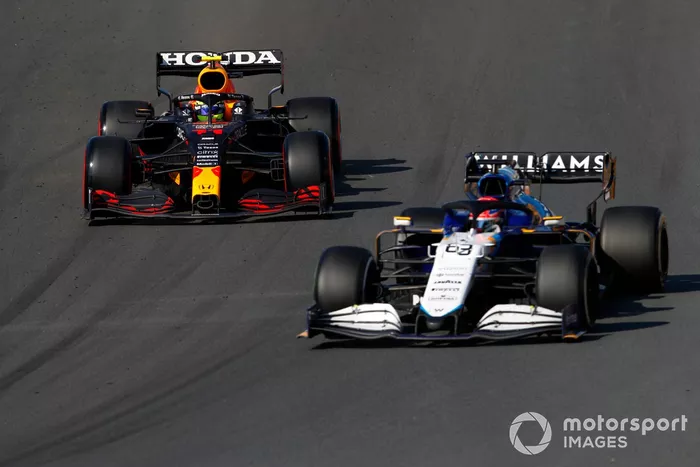 George Russell, Williams FW43B, Sergio Pérez, Red Bull Racing RB16B