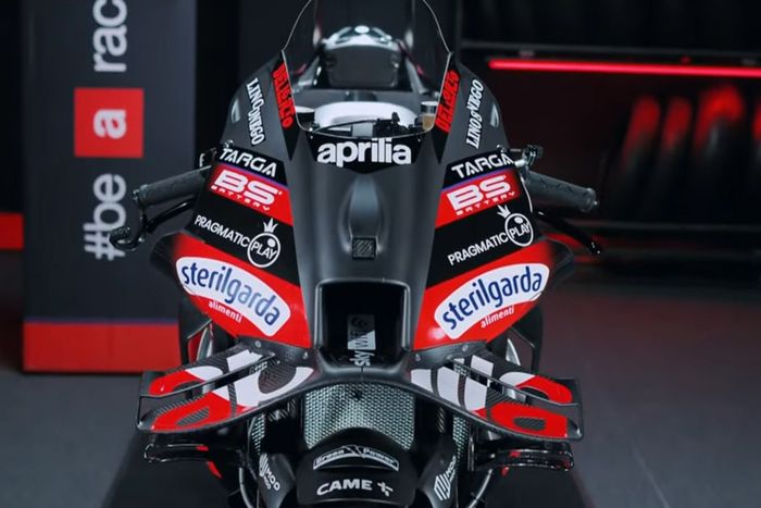 Iluminación Aprilia Racing