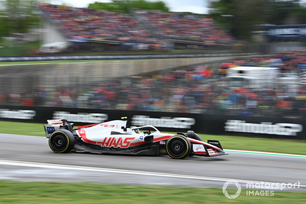 Mick Schumacher, Haas VF-22