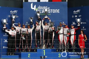 LMP1 Podio #8 Toyota Gazoo Racing Toyota TS050: Sébastien Buemi, Kazuki Nakajima, Brendon Hartley, #7 Toyota Gazoo Racing Toyota TS050: Mike Conway, Jose Maria Lopez, Kamui Kobayashi, #3 Rebellion Racing Rebellion R-13 - Gibson: Nathanael Berthon, Pipo Derani, Loic Duval