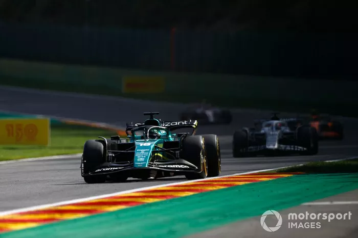 Lance Stroll, Aston Martin AMR22, Pierre Gasly, AlphaTauri AT03