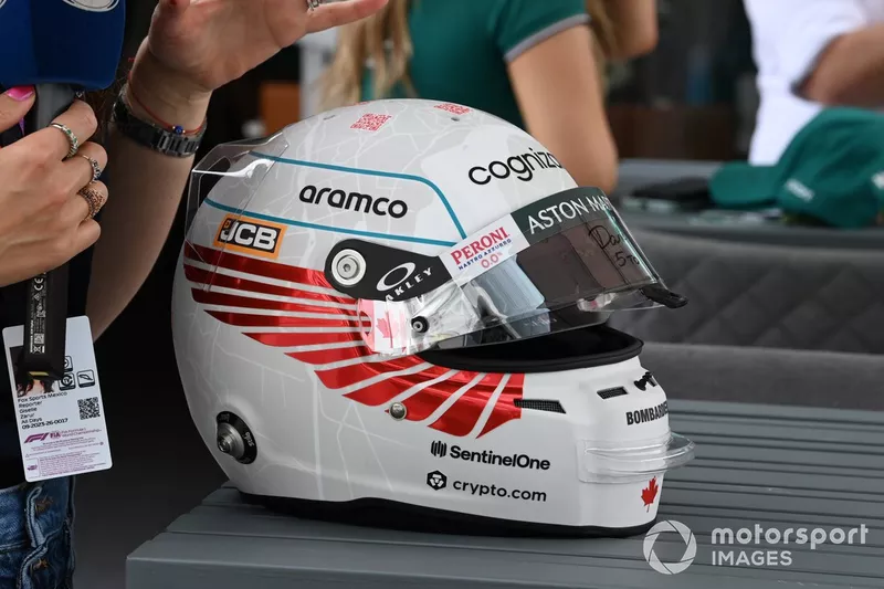 Design speciale del casco per Lance Stroll, Aston Martin F1 Team