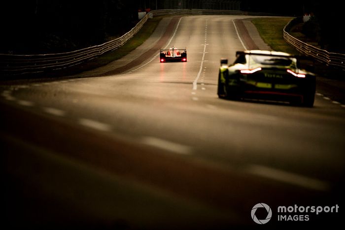 #28 IDEC Sport Oreca 07 - Gibson: Paul Lafargue, Paul-Loup Chatin, Richard Bradley