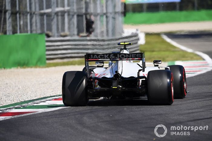 Kevin Magnussen, Haas VF-20