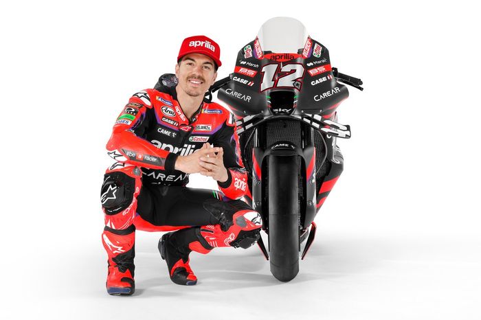 Maverick Vinales, Aprilia Racing Team