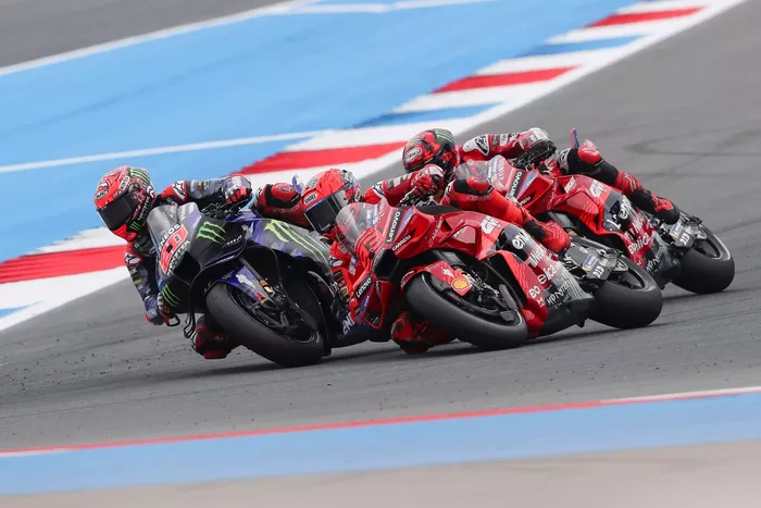 Marc Marquez, Ducati Team, Fabio Quartararo, Yamaha Factory Racing