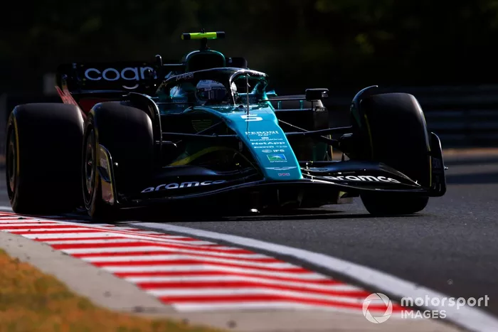 Sebastian Vettel, Aston Martin AMR22