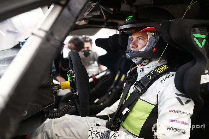 Stephane Sarrazin, Veloce Racing