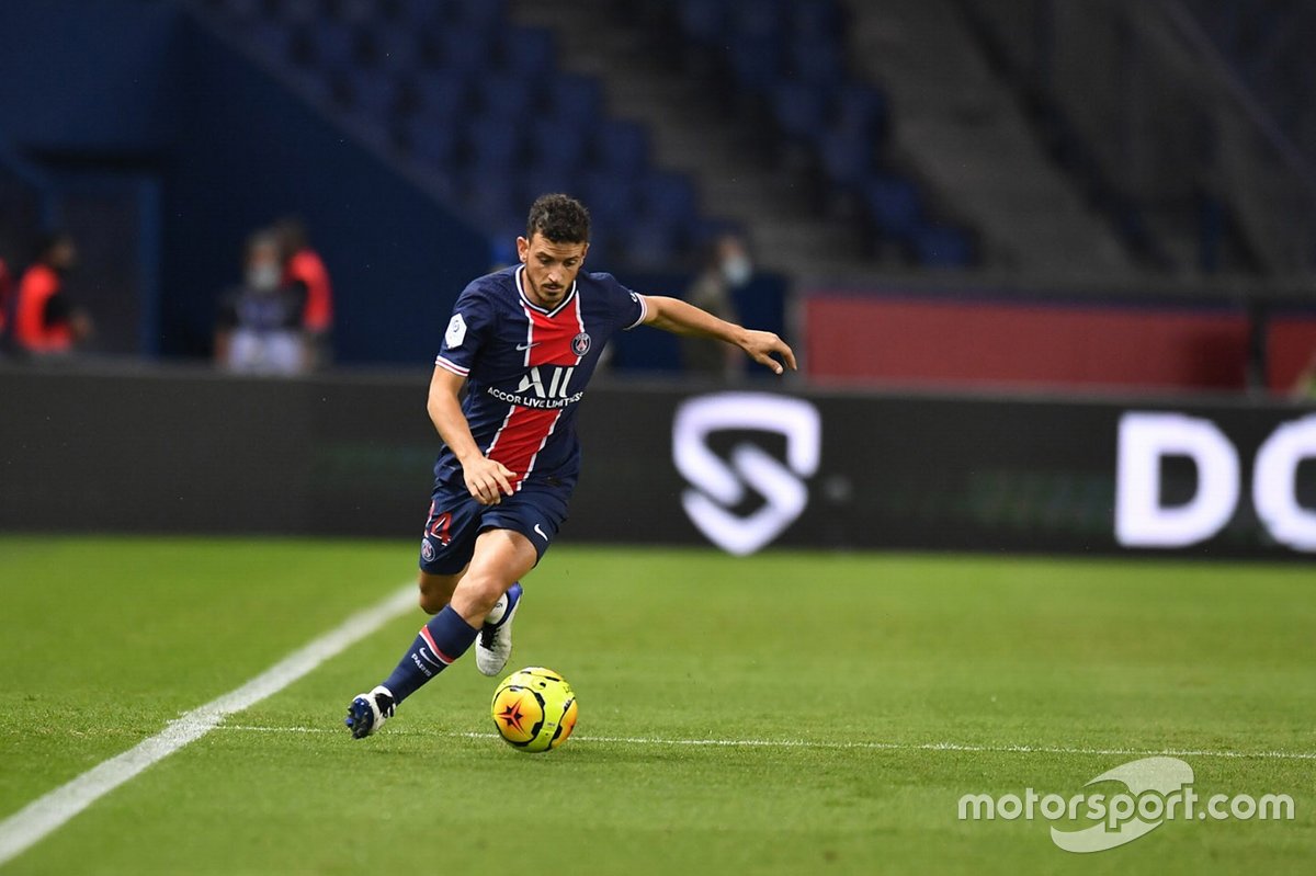 Socios.com logo at the Parc des Princes