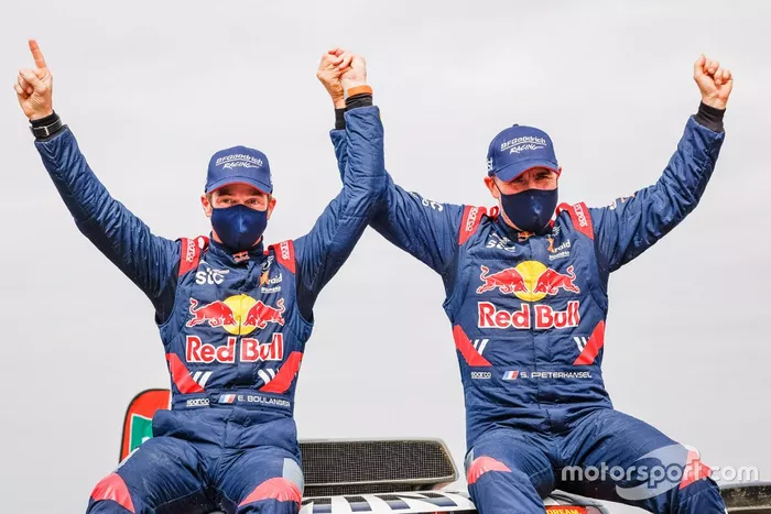 Winners #302 X-Raid Mini JCW Team: Stéphane Peterhansel, Edouard Boulanger