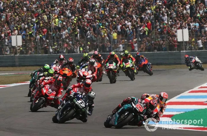 MotoGP y Dorna decidieron cancelar también los grandes premios de Alemania, Holanda y Finlandia para 2020 ante las últimas medidas de los gobiernos locales. Así, el de República Checa (a principios de agosto) quedaba como primera cita de la temporada