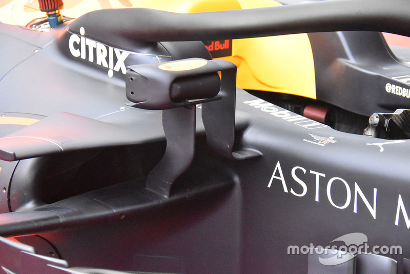 Red Bull Racing RB14, дзеркала заднього виду