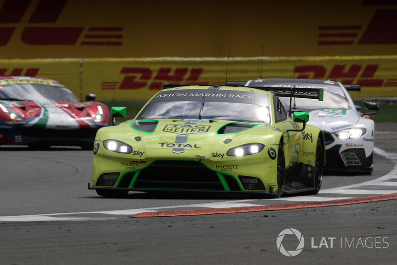 #97 Aston Martin Racing Aston Martin Vantage AMR: Alex Lynn, Maxime Martin