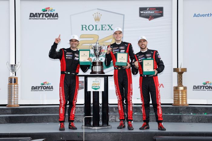 #7 Porsche Penske Motorsport Porsche 963: Felipe Nasr, Julien Andlauer, Laurin Heinrich