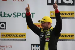 Rob Huff, Power Maxed Racing Vauxhall Astra
