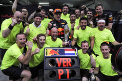 Race winner Max Verstappen, Red Bull Racing celebrates, with the team