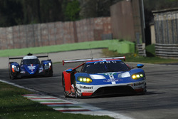 #67 Ford Chip Ganassi Racing Ford GT: Andy Priaulx, Harry Tincknell, #35 Signatech Alpine A470 Gibson: Nelson Panciatici, Pierre Ragues, Andre Negrao