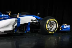 Sauber C36 ön kanat