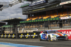 #99 Beechdean AMR, Aston Martin Vantage GTE: Andrew Howard, Ross Gunn, Oliver Bryant