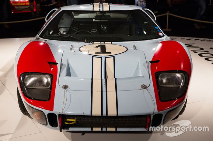 Le Mans 1966 segundo lugar Ken Miles, Denis Hulme, Ford GT 40