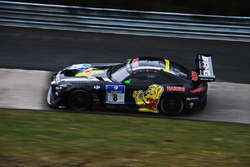 #6 Haribo Racing Team, Mercedes-AMG GT3: Uwe Alzen, Lance David Arnold, Maximilian Götz, Jan Seyffarth