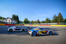 #9 Team Marc VDS Renault RS01: Markus Palttala, Fabian Schiller and #2 R-ace GP Racing Renault RS01: Raoul Owens, Fredrik Blomstedt