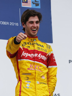 Race winner Antonio Giovinazzi, PREMA Racing