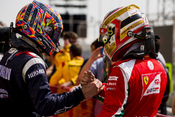 Le vainqueur Artem Markelov, RUSSIAN TIME, le troisième Charles Leclerc, PREMA Racing