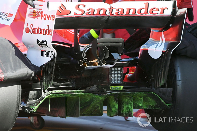 Charles Leclerc, Ferrari SF70H, aero paint on rear diffuser