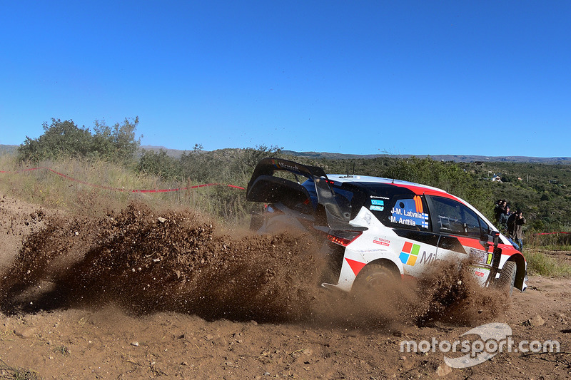 Яри-Матти Латвала и Миикка Анттила, Toyota Yaris WRC