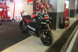 La Ducati de Jorge Lorenzo équipée de son nouveau carénage