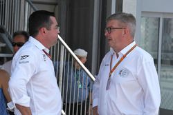 Eric Boullier, McLaren Director y Ross Brawn, Formula One Managing Director de Motorsports