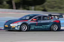 Test Tesla Model S P85+