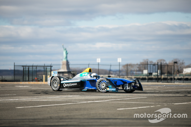 Victor Cruz sulla SPARK Renault SRT_01E