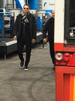 Jorge Lorenzo llega al motorhome de Ducati
